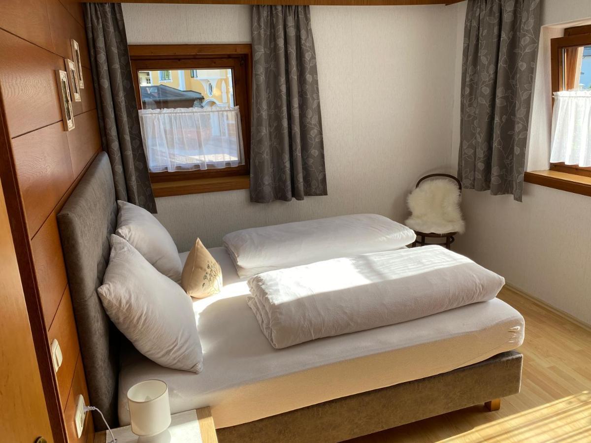 Pension Schwemberger Ohne Fruehstueck Mayrhofen Exterior foto
