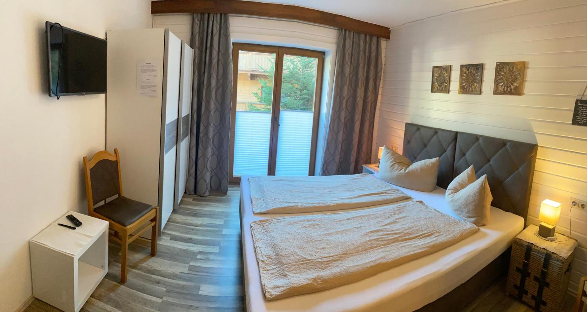Pension Schwemberger Ohne Fruehstueck Mayrhofen Exterior foto